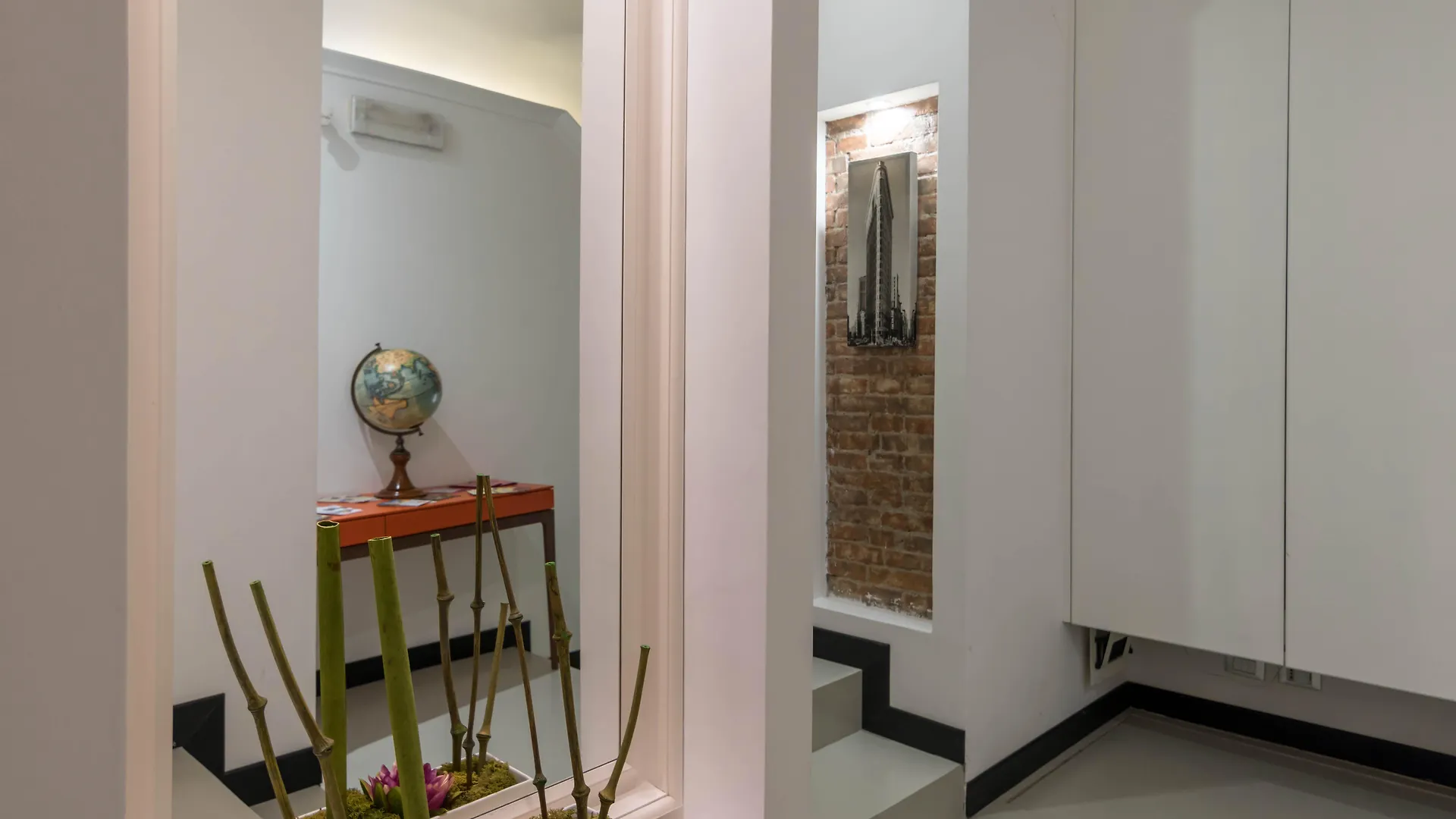 ***  Hotel Plebiscito Aparthotel Naples Italy