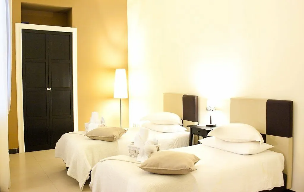 Hotel Plebiscito Aparthotel Naples 3*,